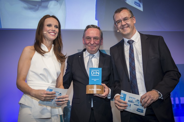 Übergabe DIN Anwenderpreis